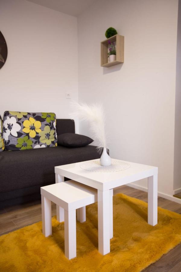 Apartment Remete *