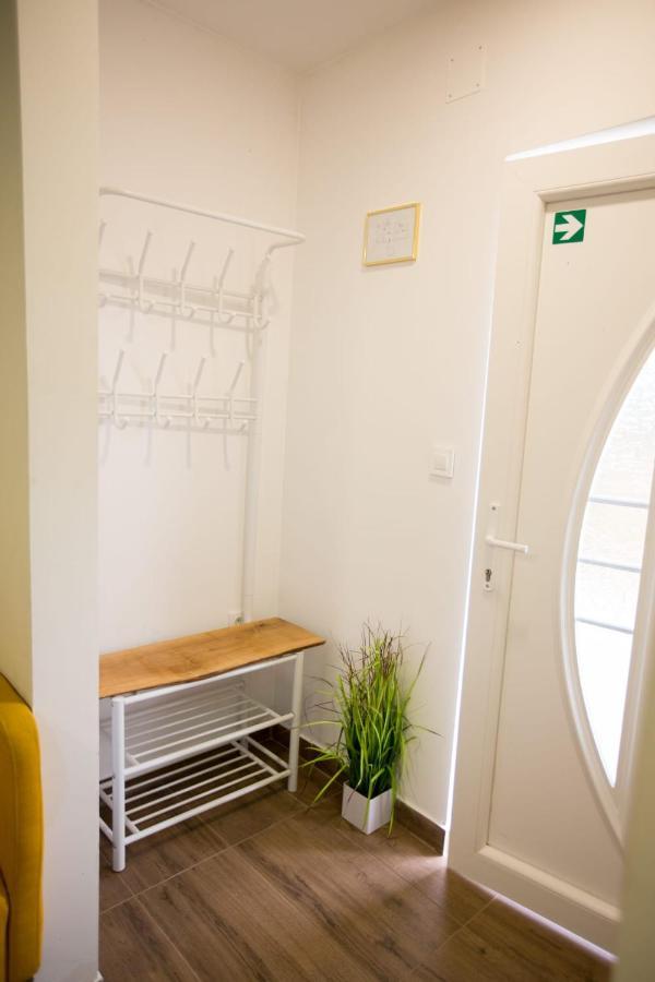 Remete Apartment
